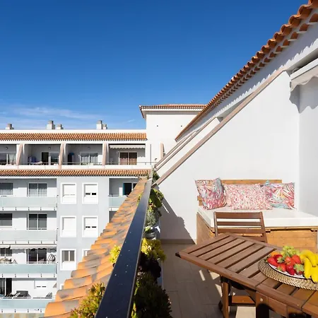 Home2book Charming In *