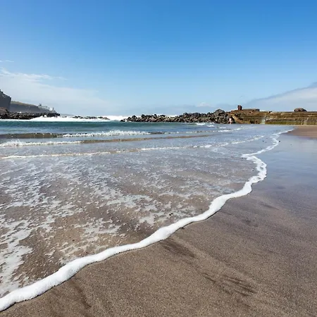 Home2book Charming In *